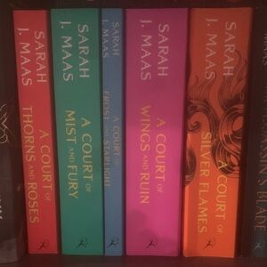 Source Unknown Colorful Book Set